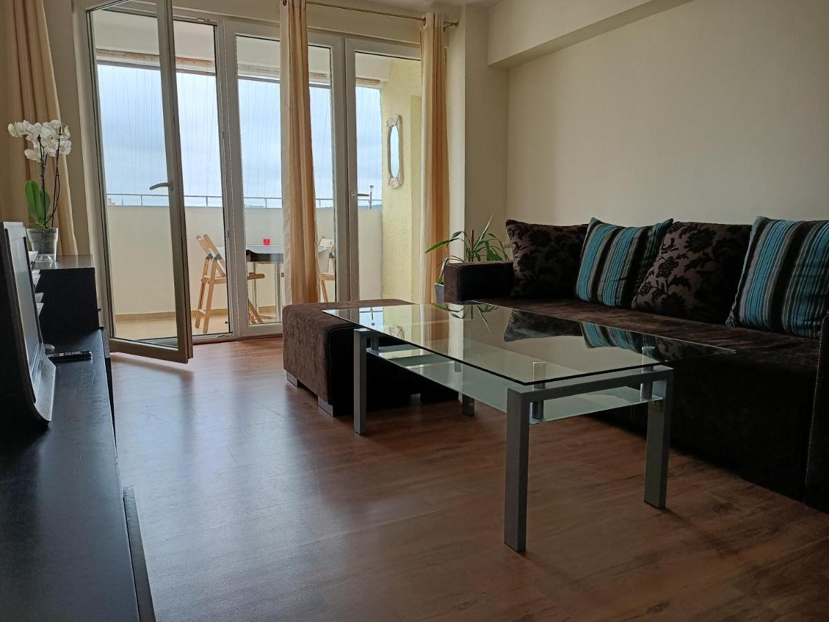 Apartament Mimi กดิเนีย ภายนอก รูปภาพ