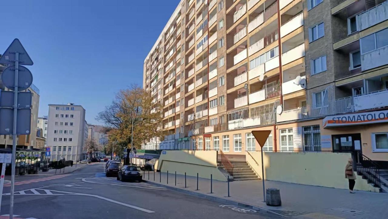 Apartament Mimi กดิเนีย ภายนอก รูปภาพ